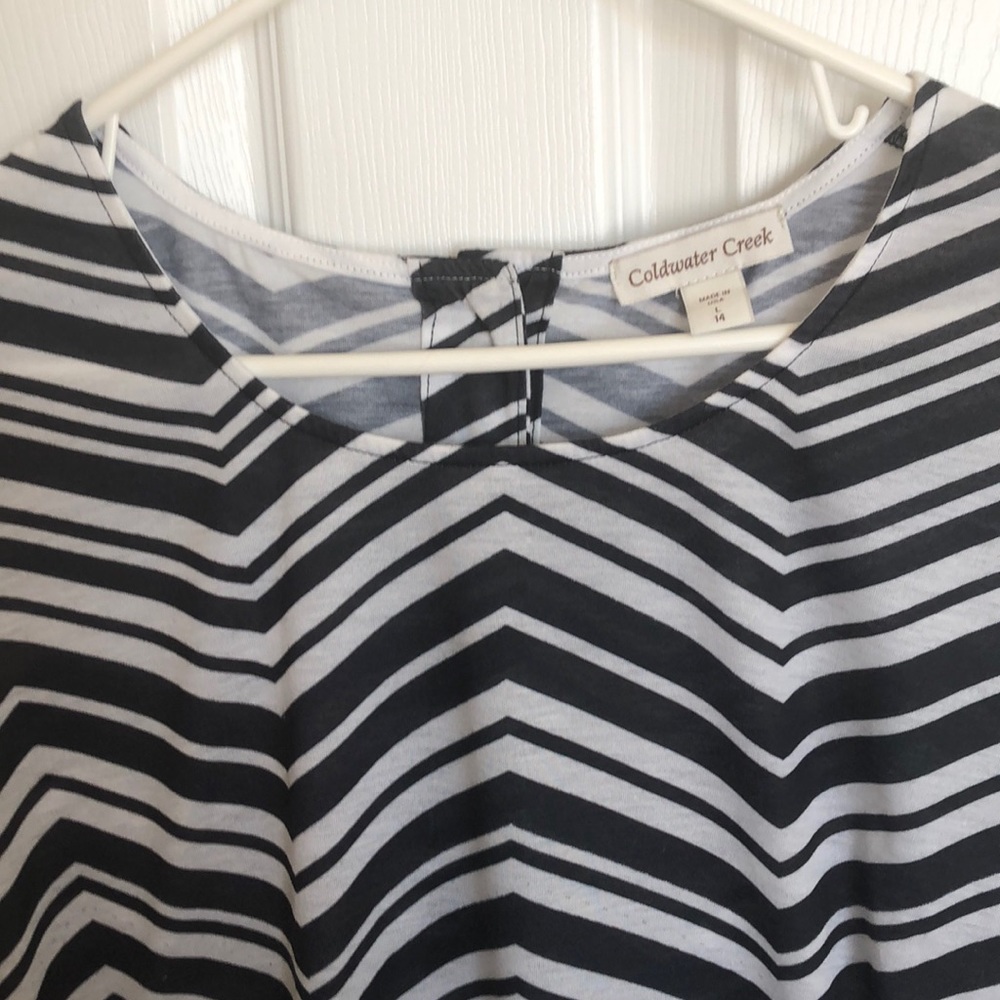 Tunic - Picture 3 of 4